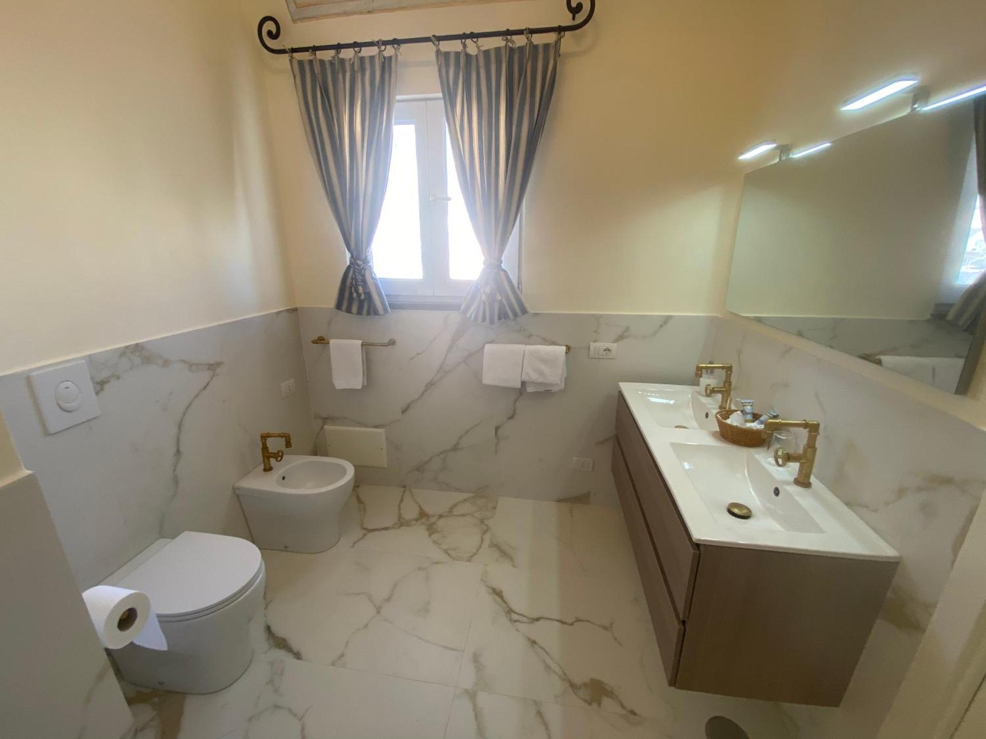 Casa Raiola By Caprirooms Екстер'єр фото